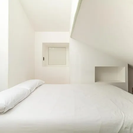 Lorraine - Vue St-sernin - Hypercentre - Capitole Apartment *